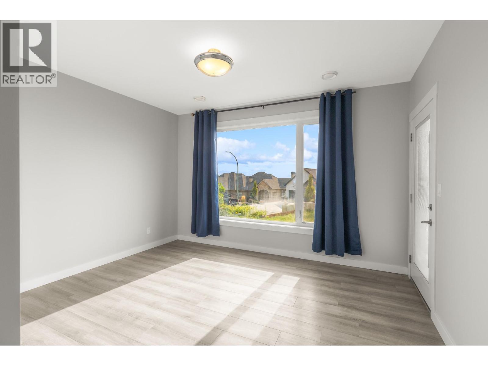  1534 GREGORY Road, West Kelowna
