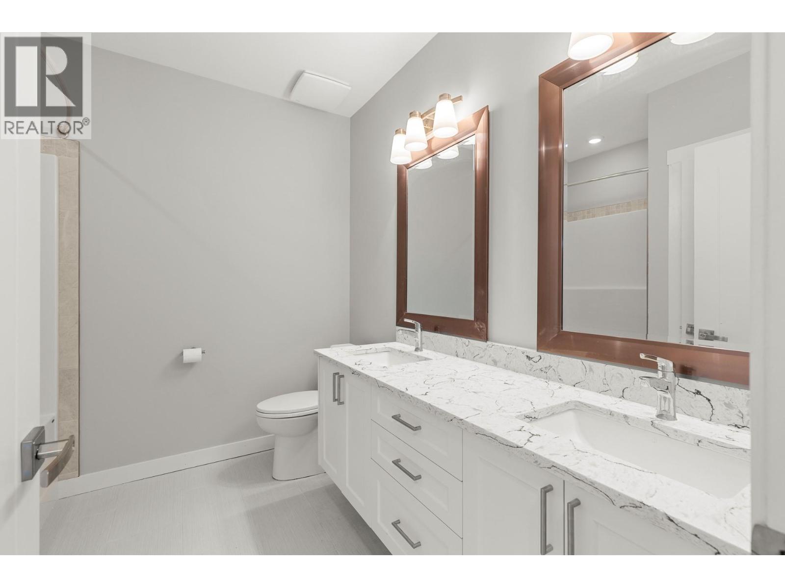  1534 GREGORY Road, West Kelowna