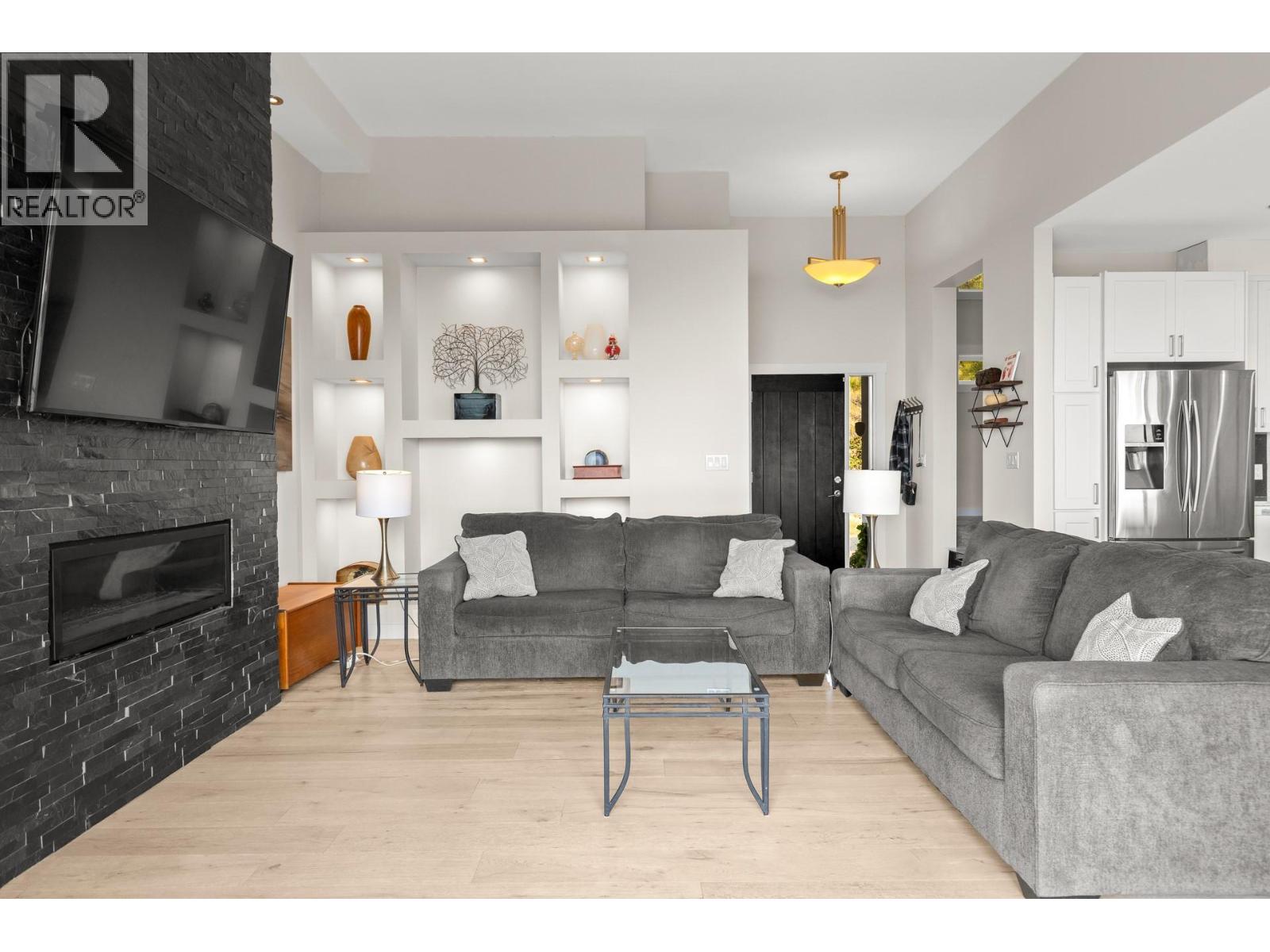  1534 GREGORY Road, West Kelowna
