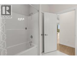 1534 Gregory Road, West Kelowna, BC V4T2V7 Photo 24