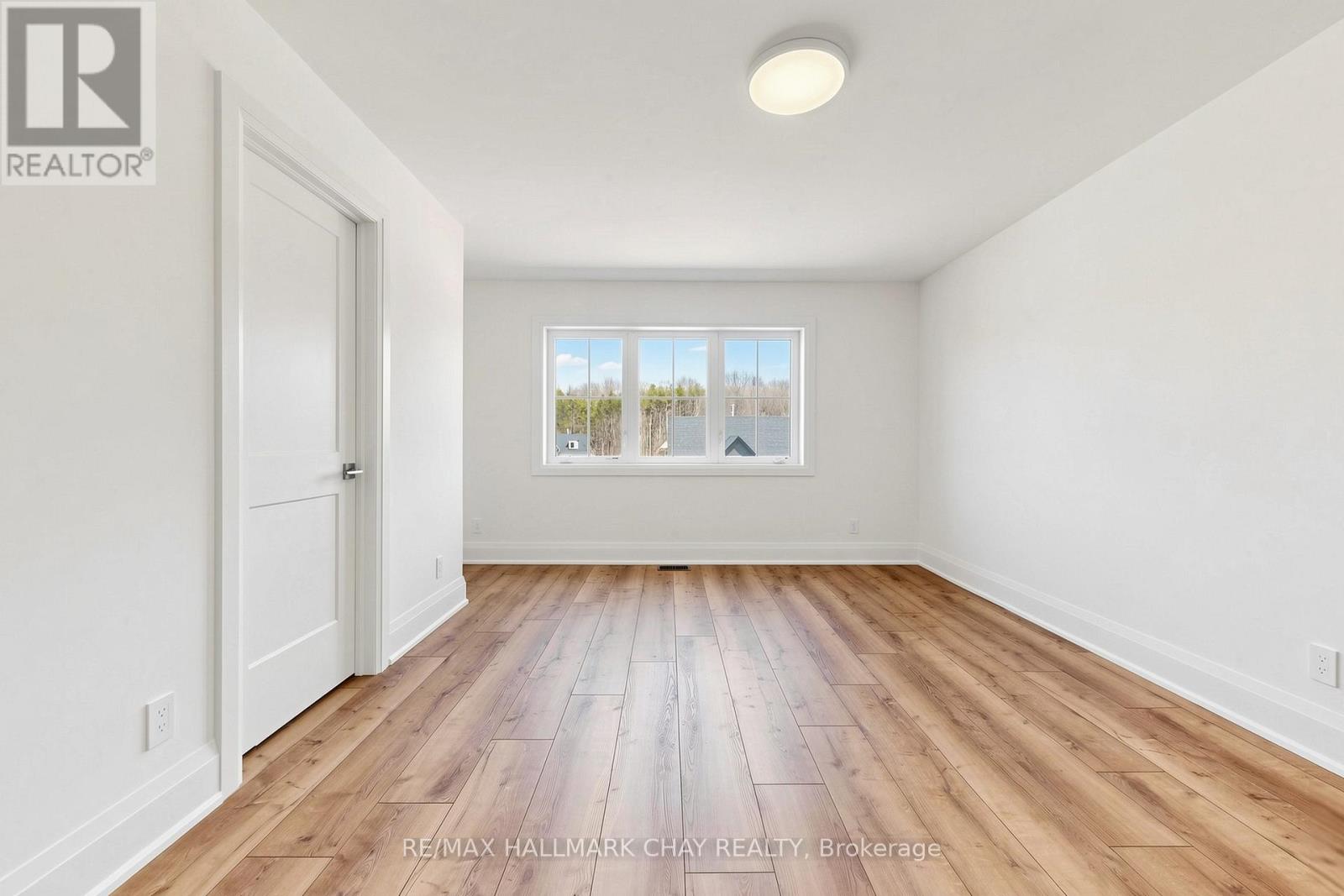 20 NORTHLAND COURT - Image 29