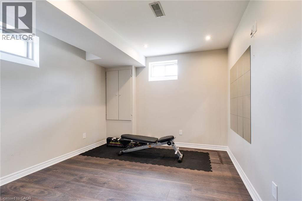 2 HAWSTONE Road - Image 33
