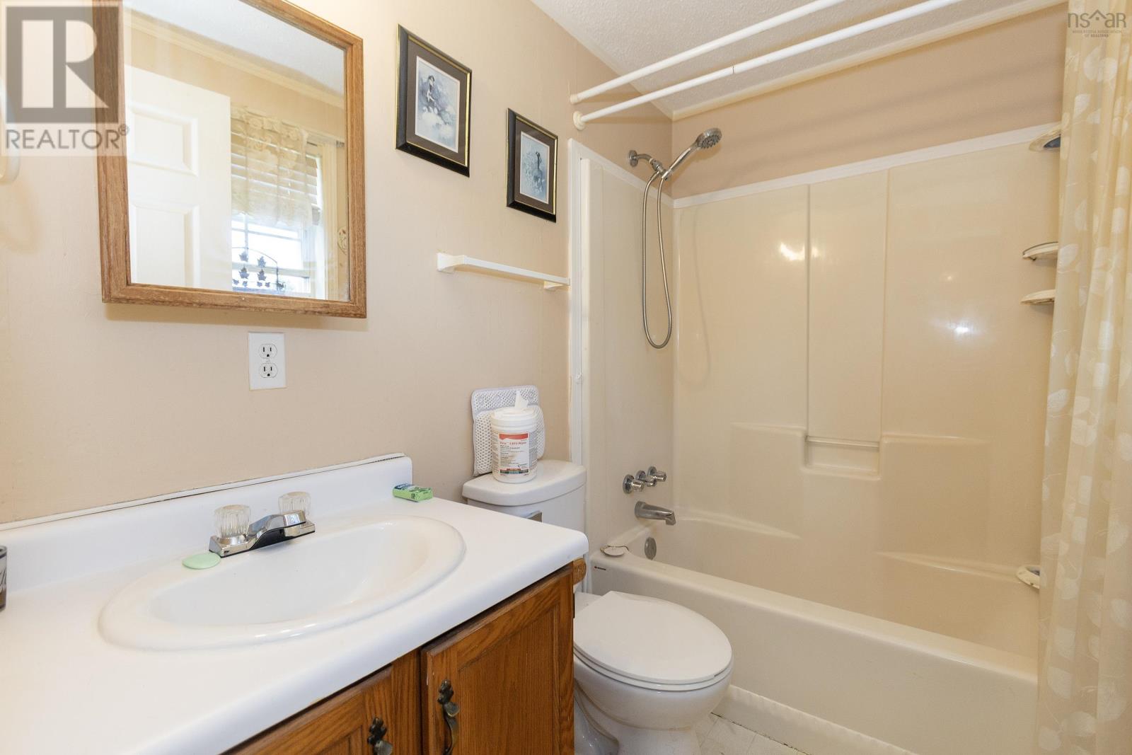 Property 30 of 30 of 19 Kimberly Court