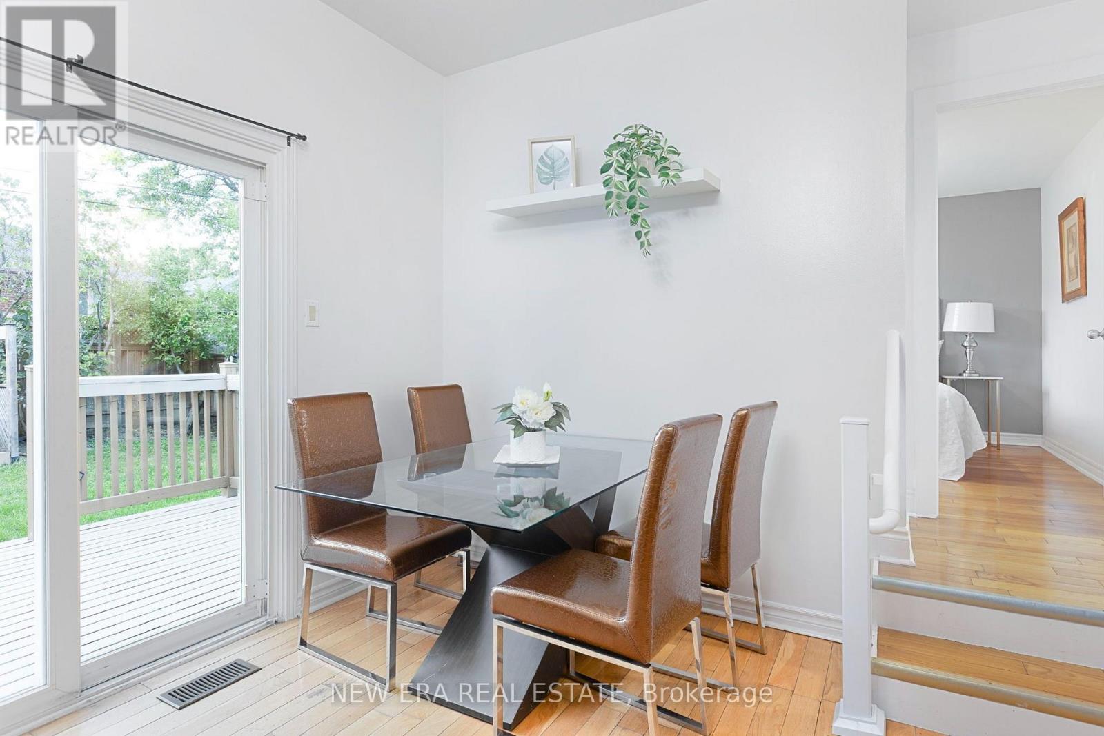 4246 BLOOR STREET W - 20
