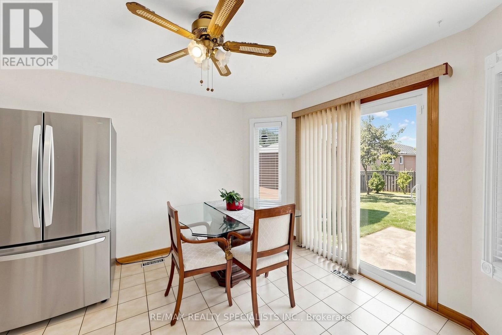776 SAVOY CRESCENT - 10