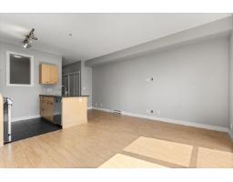 310 33539 Holland Avenue, Abbotsford, BC V2S0C6 Photo 9