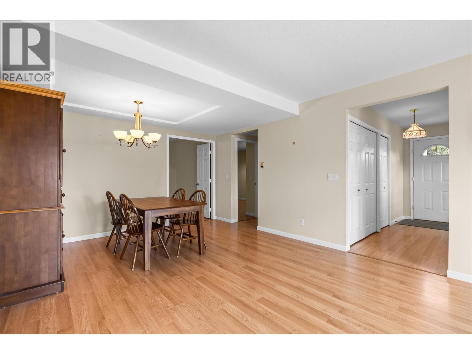 6 2433 Ingram Road, Westbank