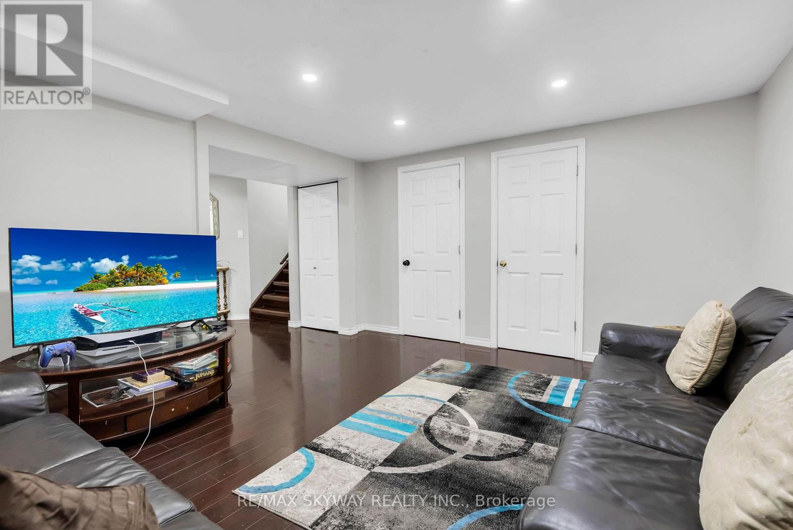 6214 MIRIAM WAY - Image 39