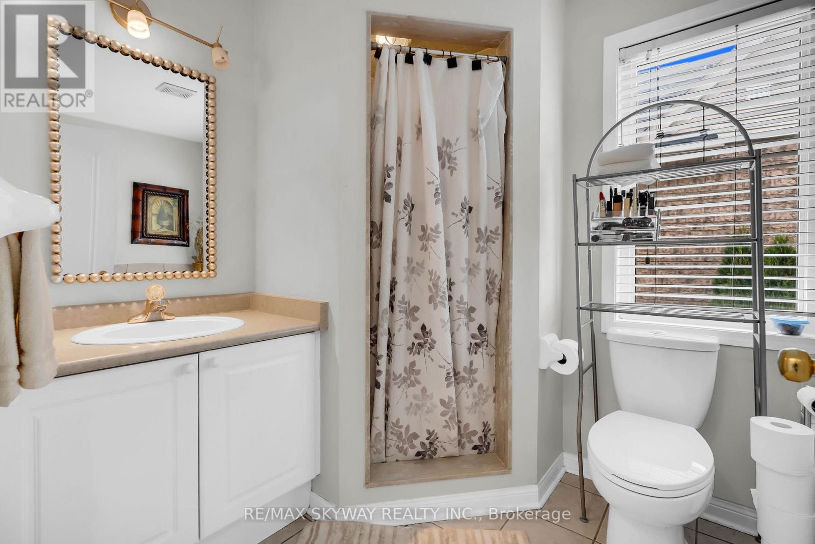 6214 MIRIAM WAY - Image 29