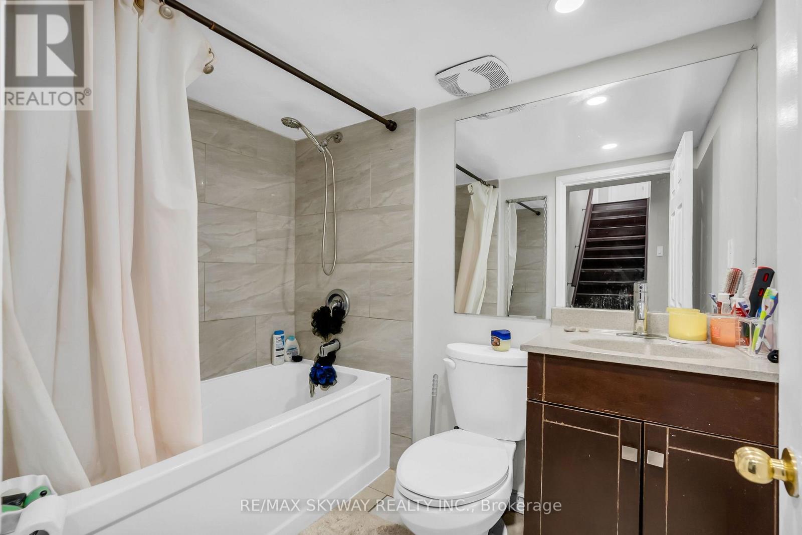 6214 MIRIAM WAY - Image 43