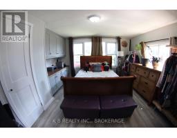 4 Cedar Street W, Greater Napanee, ON K7R3L1 Photo 9