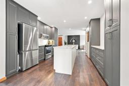 Den - 43 Old River Road, St Clements, MB R1C0A3 Photo 10