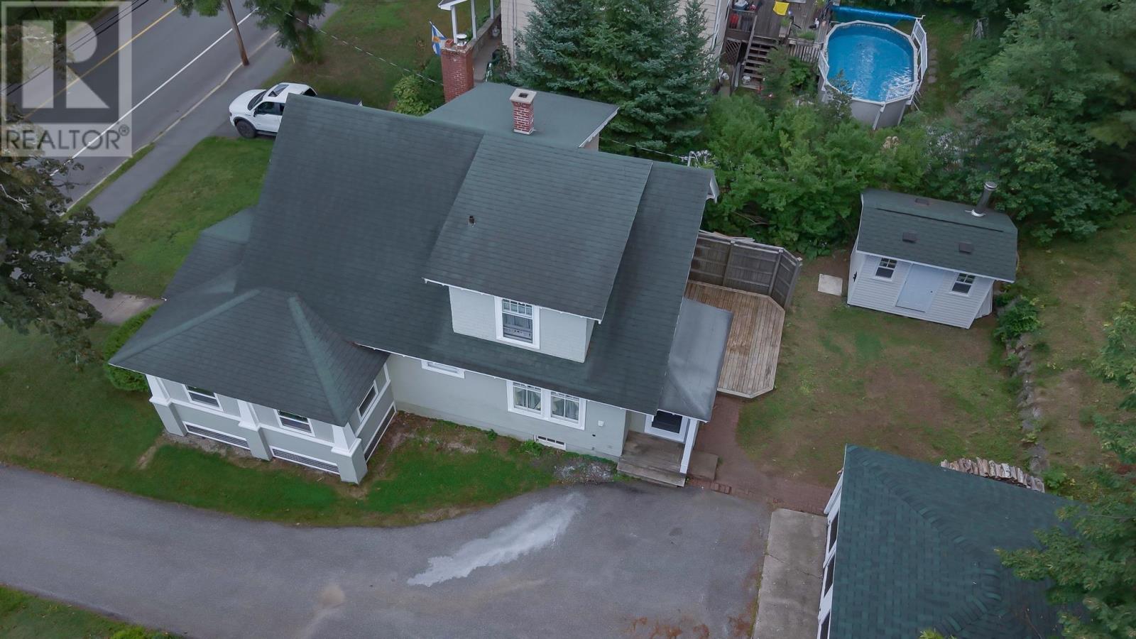 114 Alexandra Avenue - 33