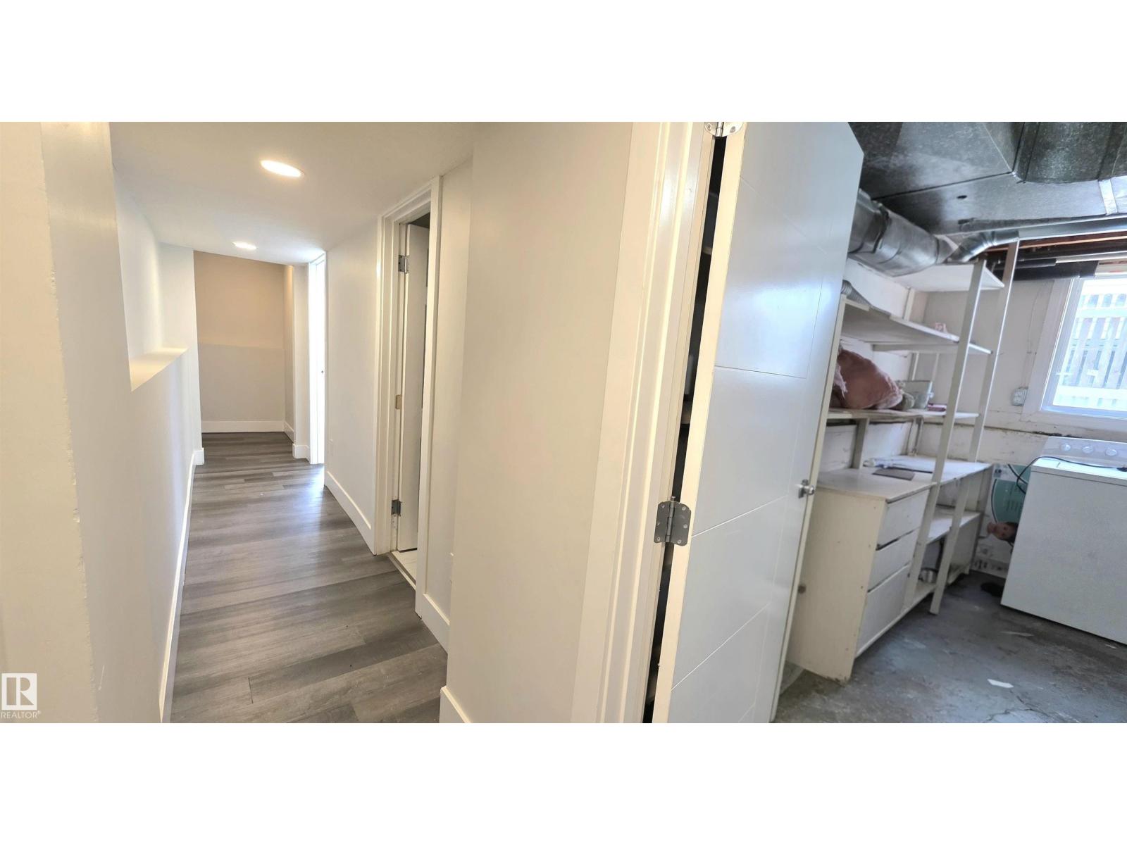 9131 83 AV NW - Image 27