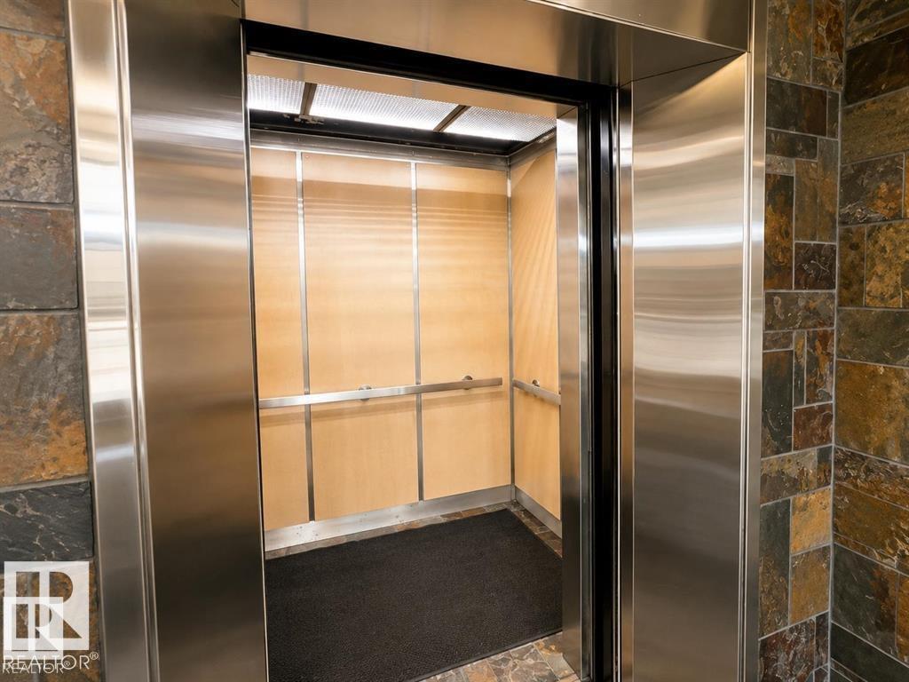 #903 10105 109 ST NW - 20