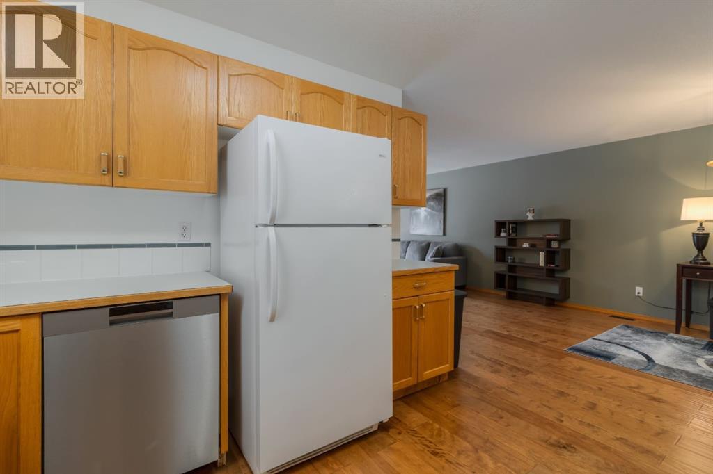 1404 16 Avenue S - 17