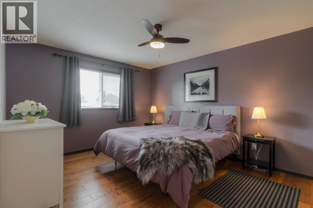 1404 16 Avenue S - 20