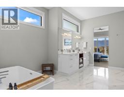 10018 Beacon Hill Drive, Lake Country, BC V4V0A9 Photo 39