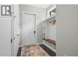 10018 Beacon Hill Drive, Lake Country, BC V4V0A9 Photo 42