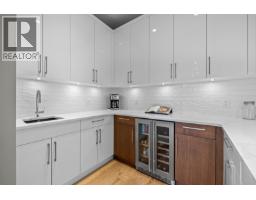 Pantry - 10018 Beacon Hill Drive, Lake Country, BC V4V0A9 Photo 12
