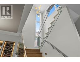 10018 Beacon Hill Drive, Lake Country, BC V4V0A9 Photo 49