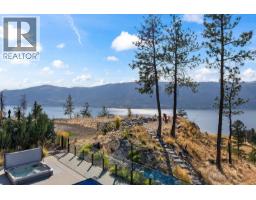 10018 Beacon Hill Drive, Lake Country, BC V4V0A9 Photo 71