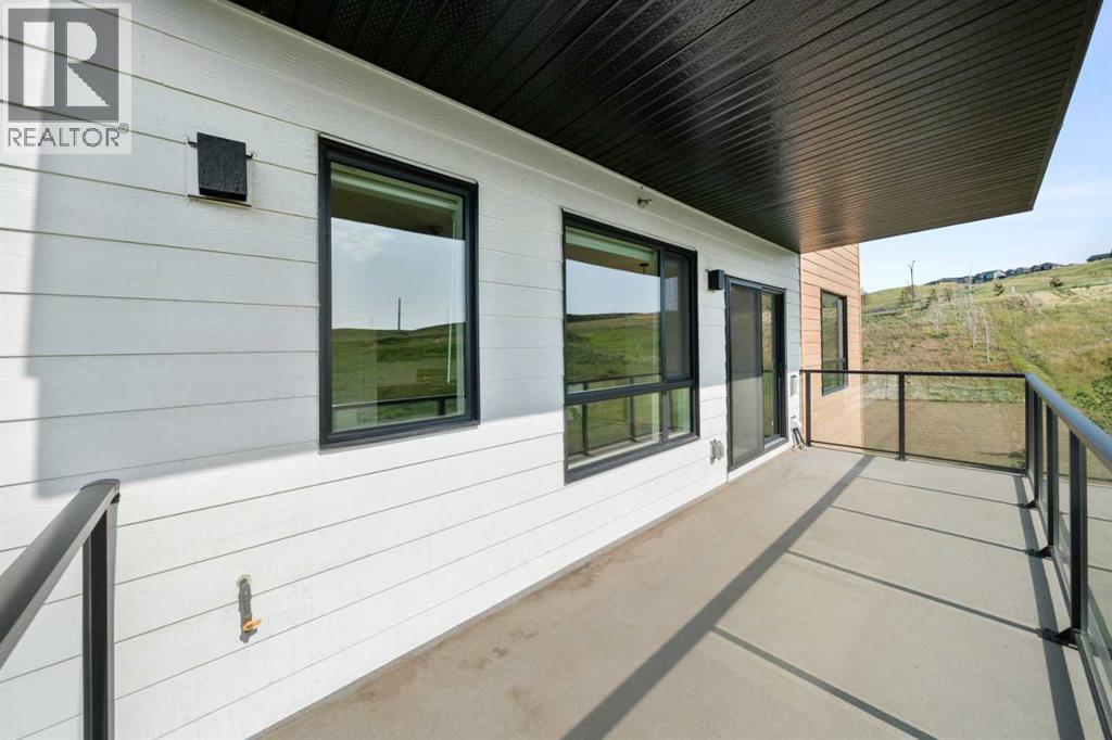 #2310 42 Cranbrook Gardens SE - 21