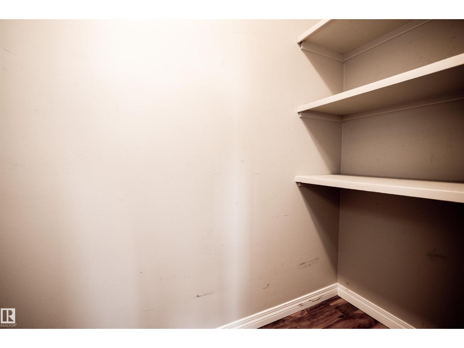 #304 3835 107 ST NW - 38