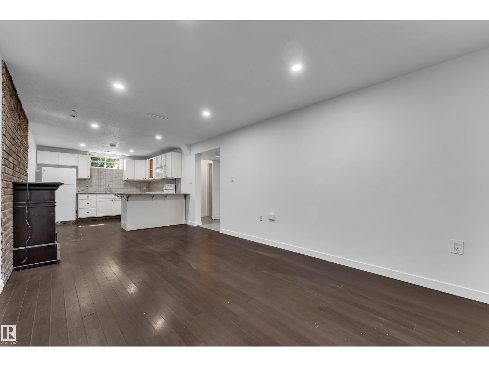 13324 62 ST NW - 26