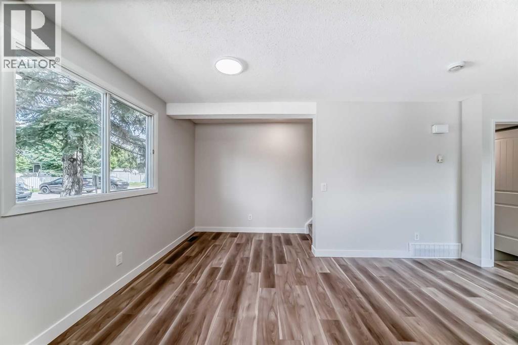 #57 175 Manora Place NE - 16