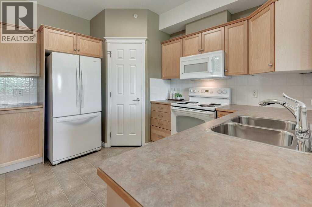 #443 15 Everstone Drive SW - 8
