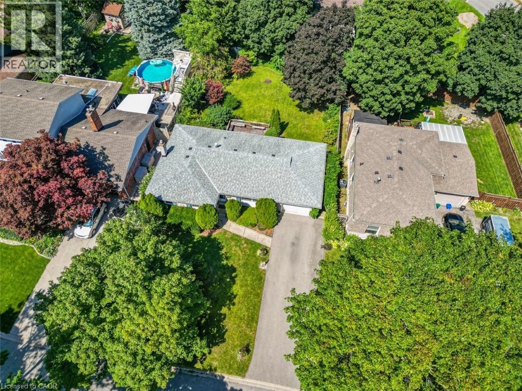 4193 REGENT Court - Image 22