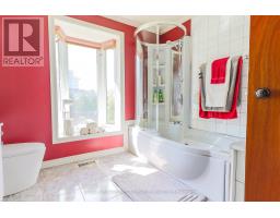 Bedroom 4 - 243 Lawlor Street, Temiskaming Shores, ON P0J1K0 Photo 12