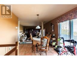 Bedroom 2 - 243 Lawlor Street, Temiskaming Shores, ON P0J1K0 Photo 9