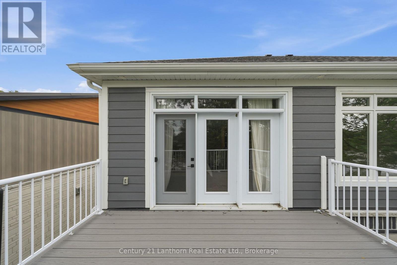 101 VILLENEUVE DRIVE - Image 27