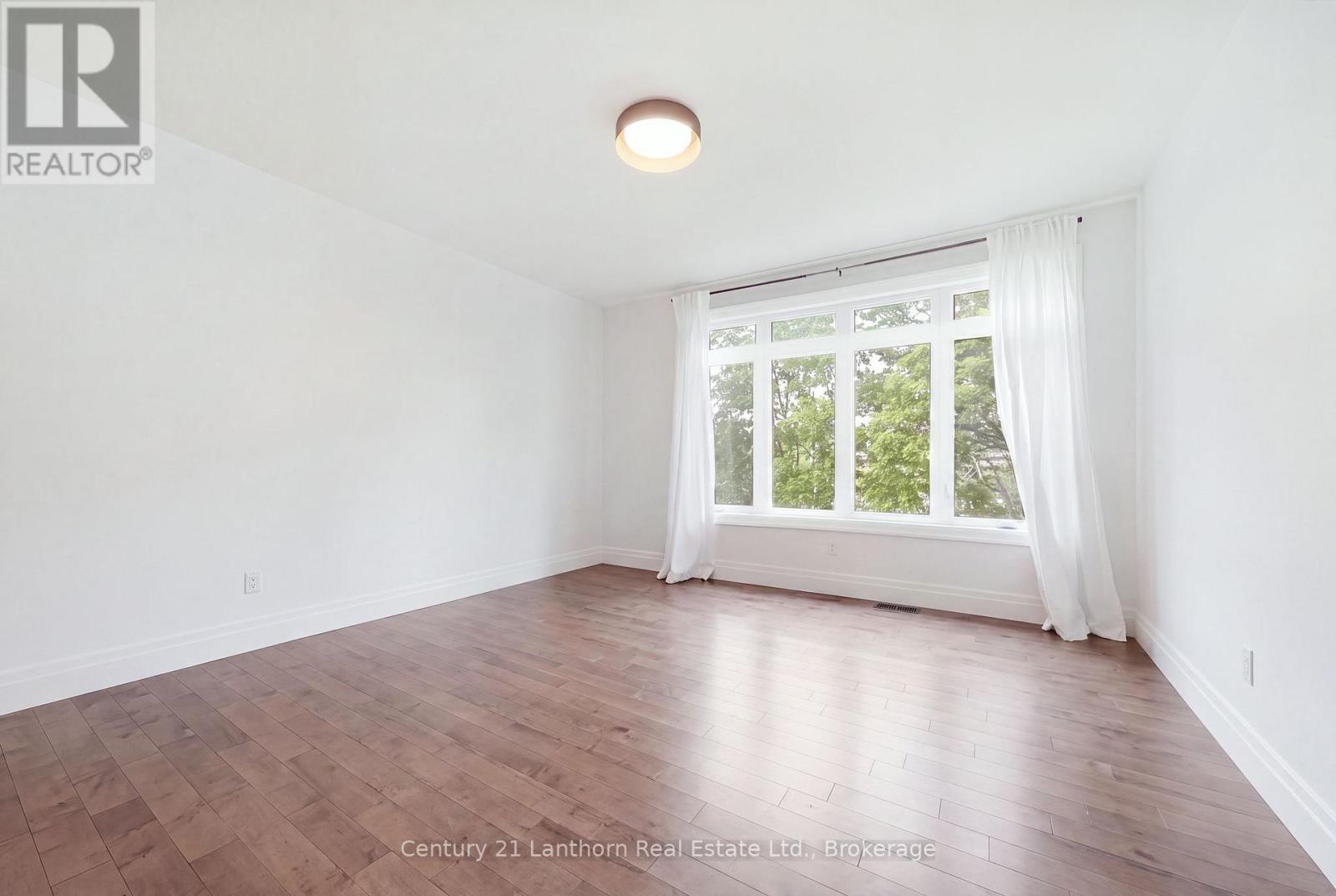 101 VILLENEUVE DRIVE - 34