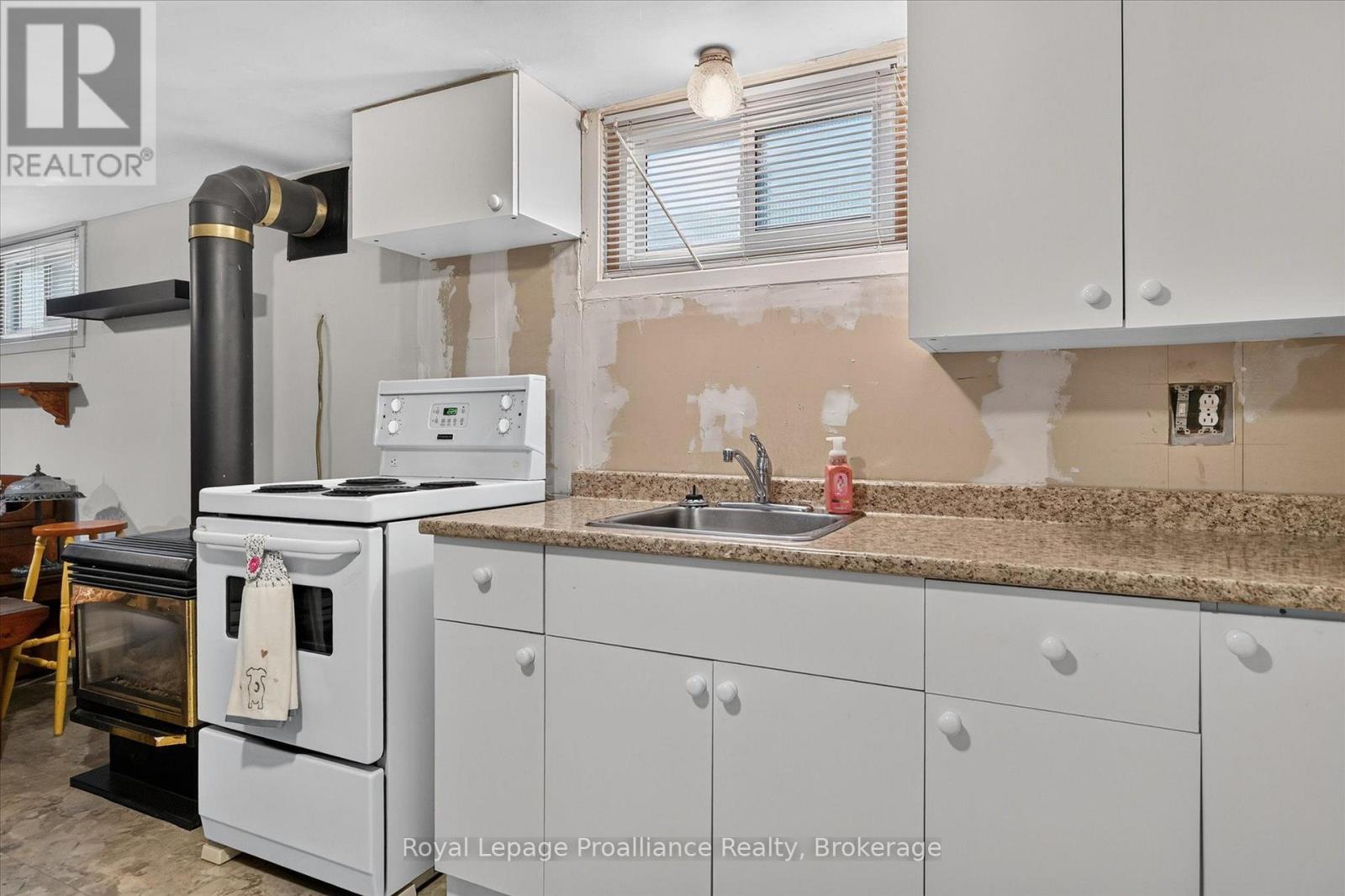 837 SHERBURNE STREET - Image 19