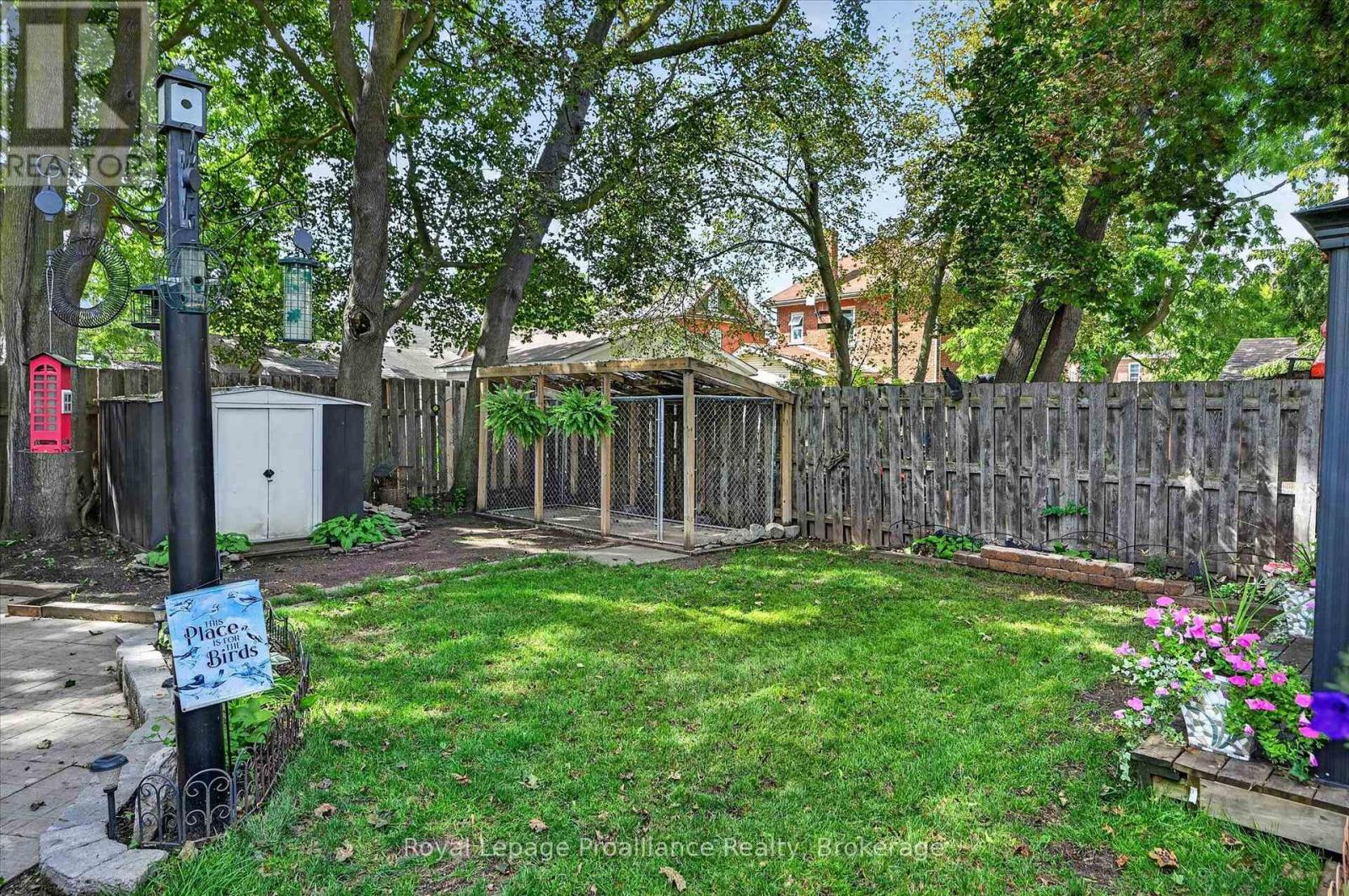 837 SHERBURNE STREET - Image 27
