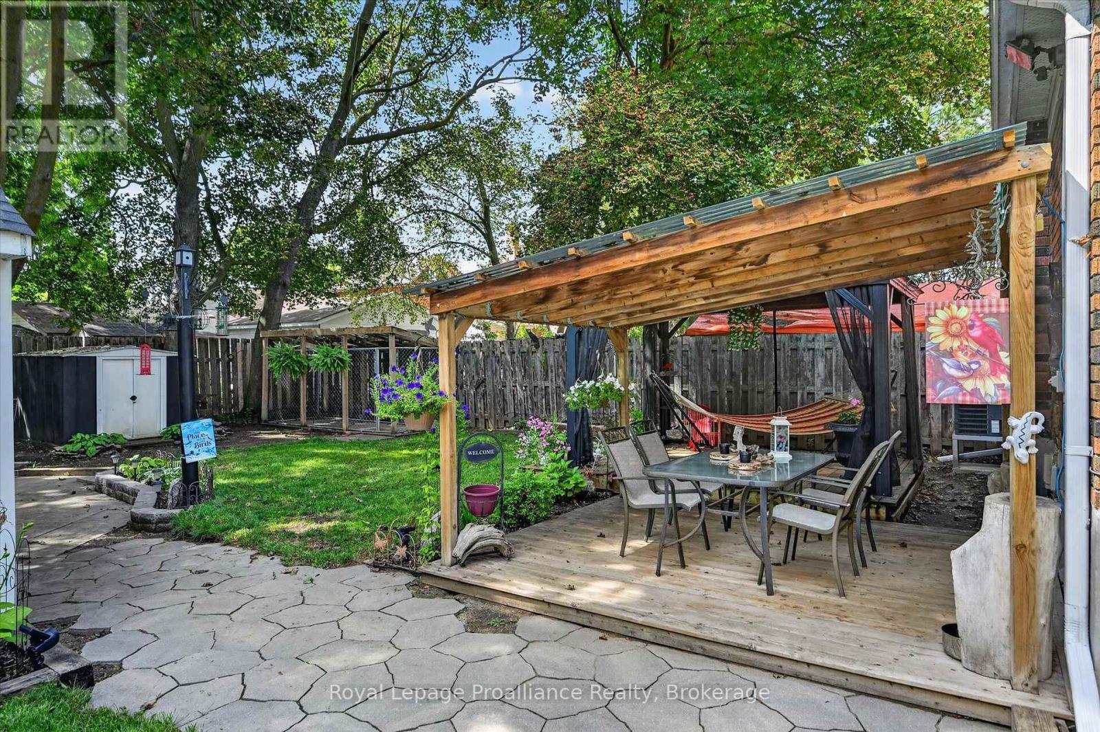 837 SHERBURNE STREET - Image 3