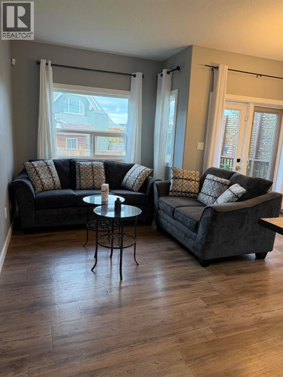 210 Athabasca Avenue - 6
