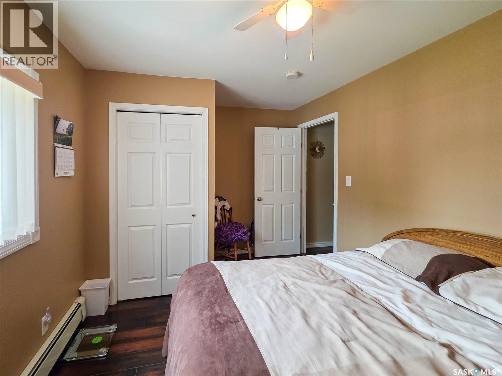 278 9th AVENUE W - Image 27