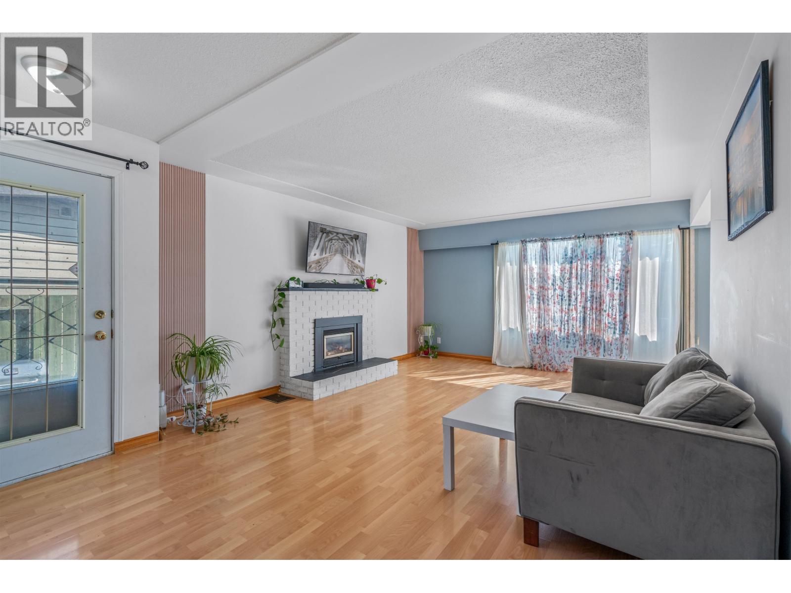 1126 CLUCULZ AVENUE, Prince George