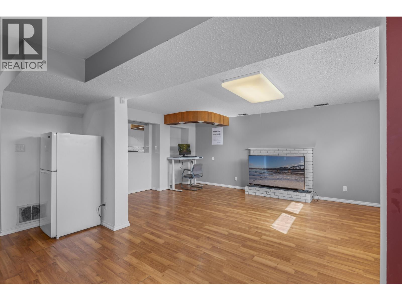 1126 CLUCULZ AVENUE, Prince George
