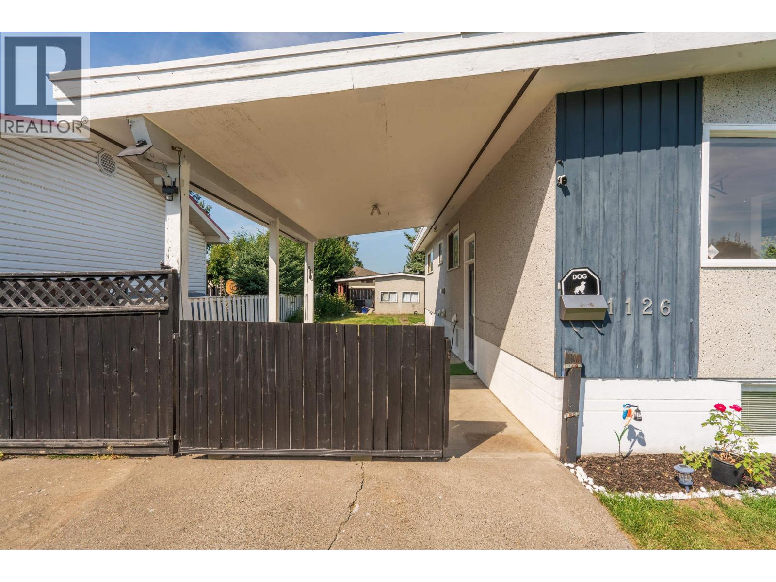 1126 CLUCULZ AVENUE, Prince George