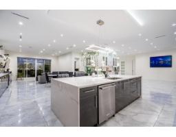 10490 125a Street, Surrey, BC V3V5A3 Photo 10
