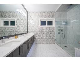10490 125a Street, Surrey, BC V3V5A3 Photo 24