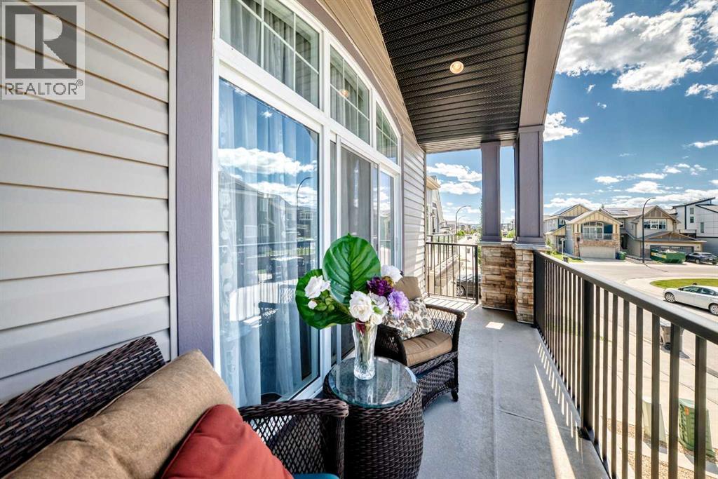 47 SAGE BLUFF Mews NW - 17