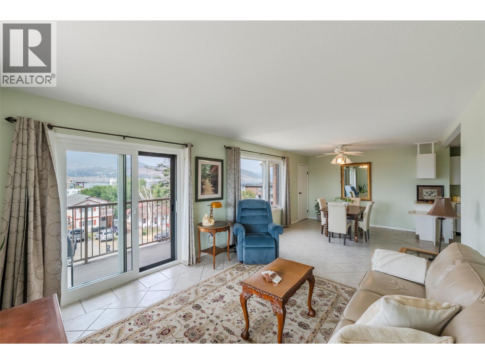 #304 84 Van Horne Street - Image 20