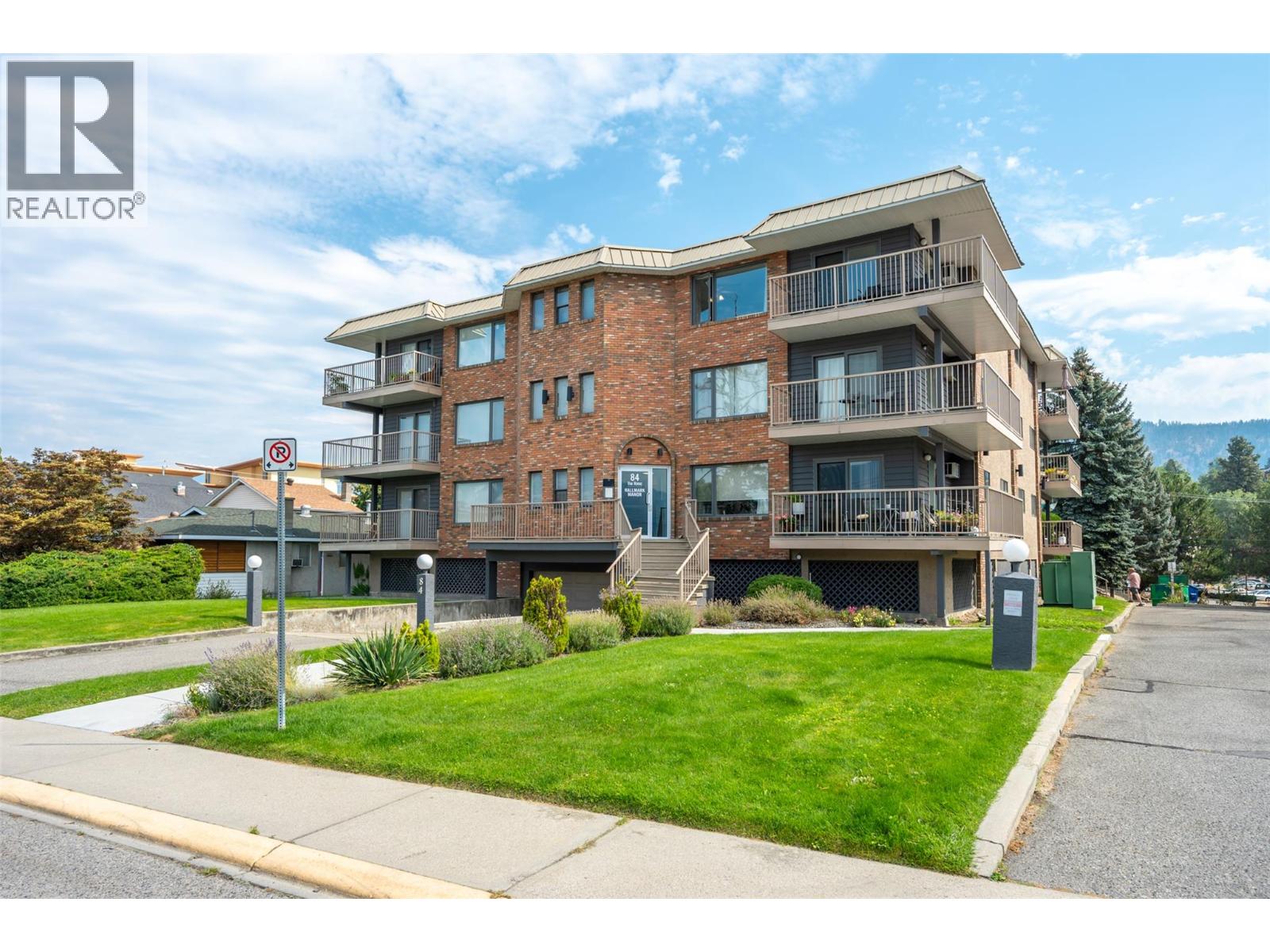 #304 84 Van Horne Street - Image 63