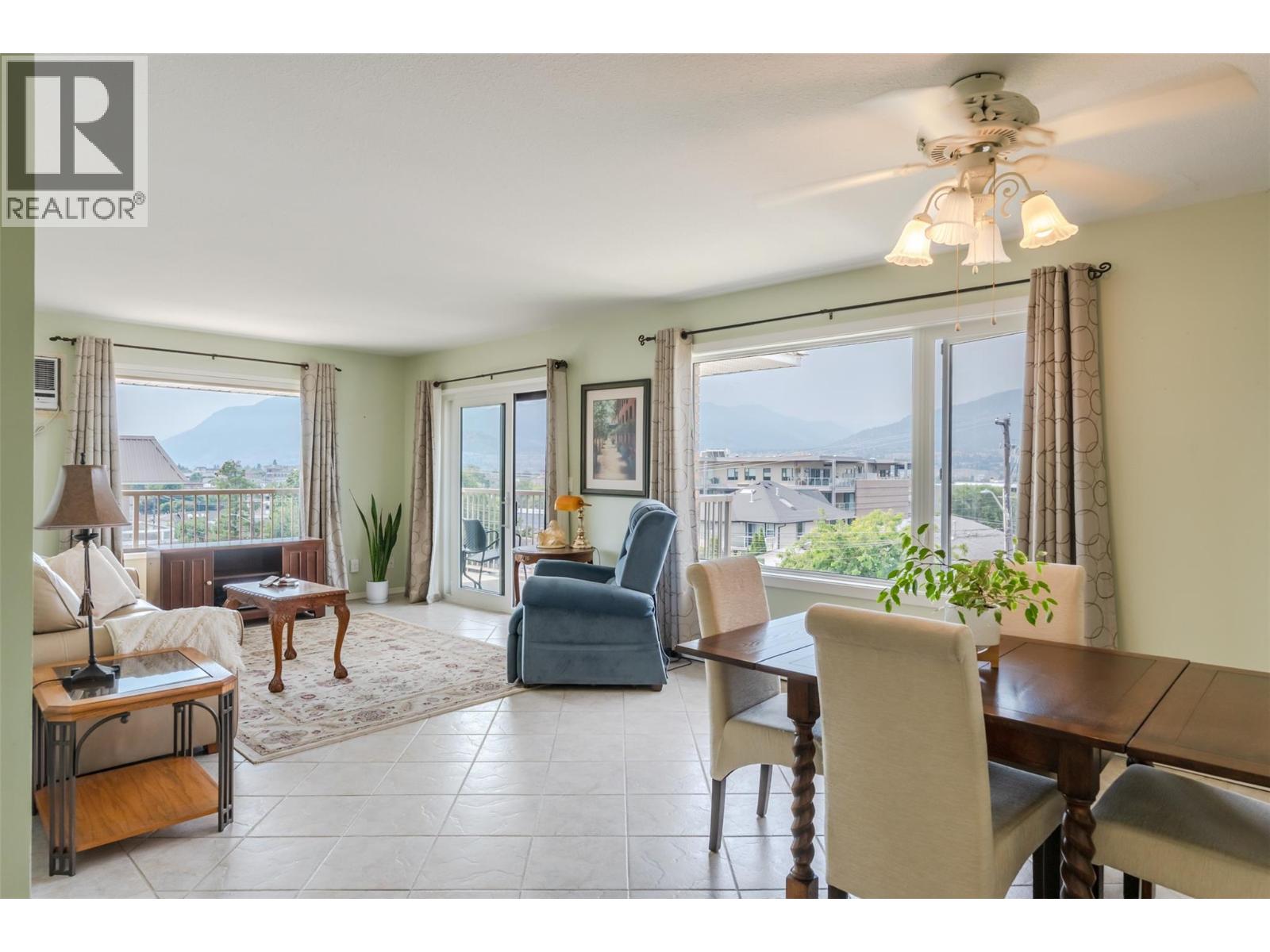 #304 84 Van Horne Street - 29